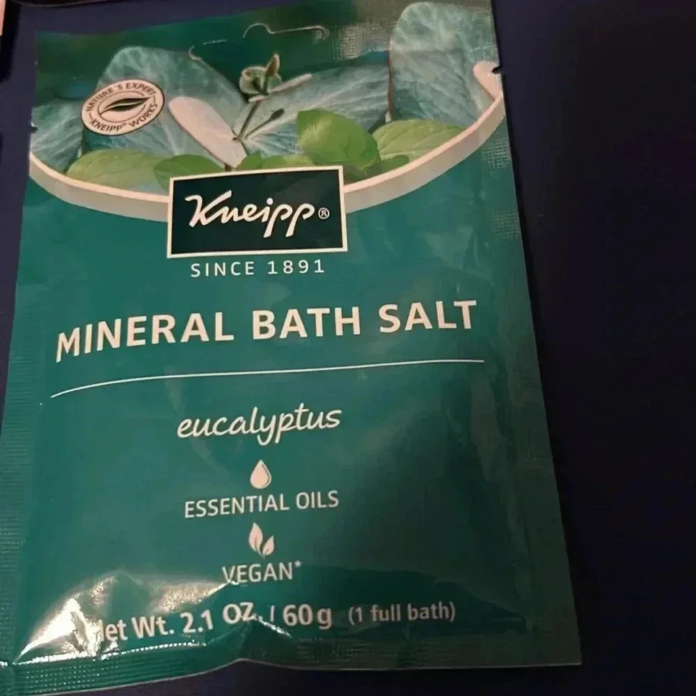 Skincare‎ Wellness kit